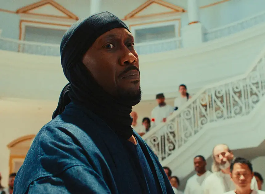 Mahershala Ali Reveals He Was “Yearning” to Perform Action On-Screen Before Filming ‘Your Mother, Your Mother, Your Mother’