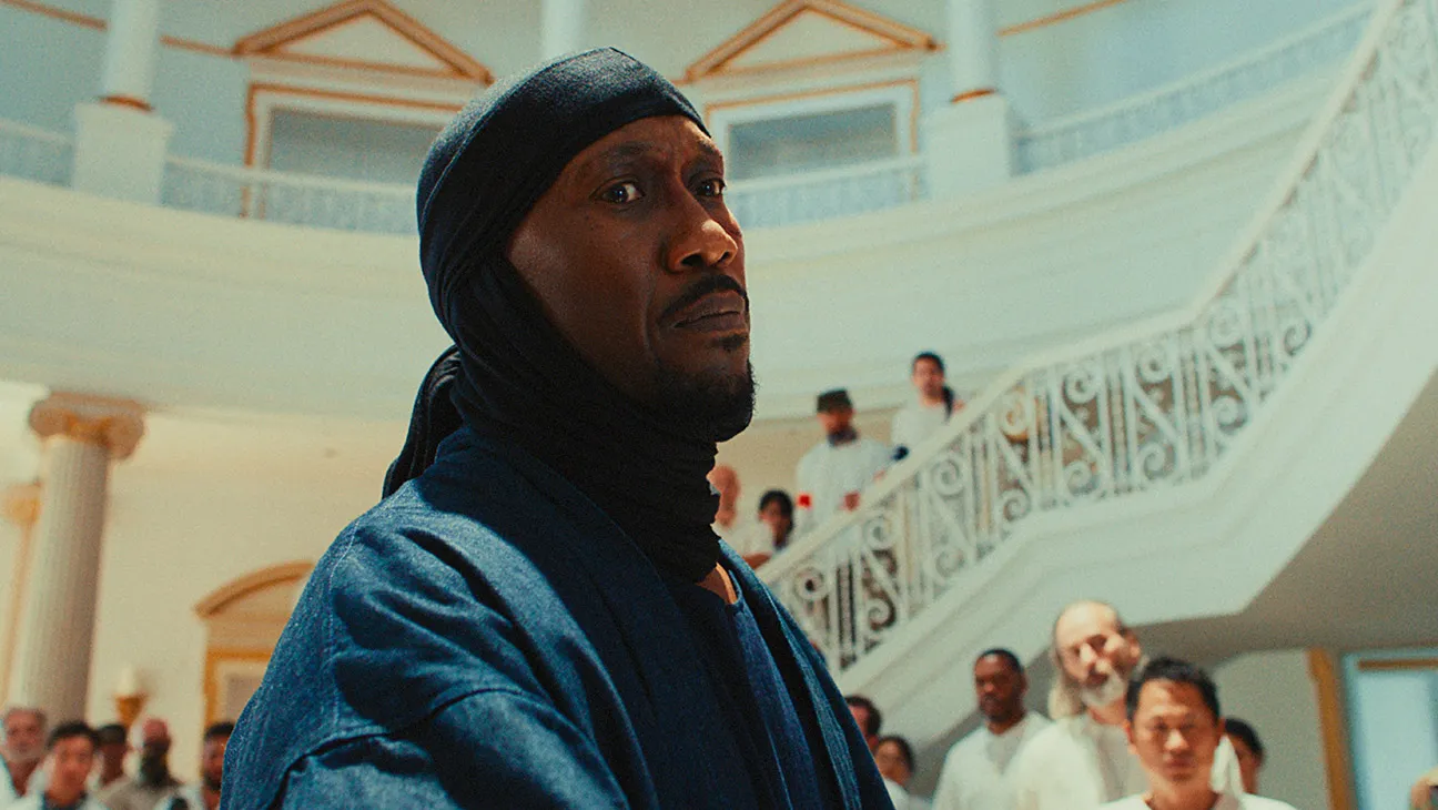 Mahershala Ali Reveals He Was “Yearning” to Perform Action On-Screen Before Filming ‘Your Mother, Your Mother, Your Mother’
