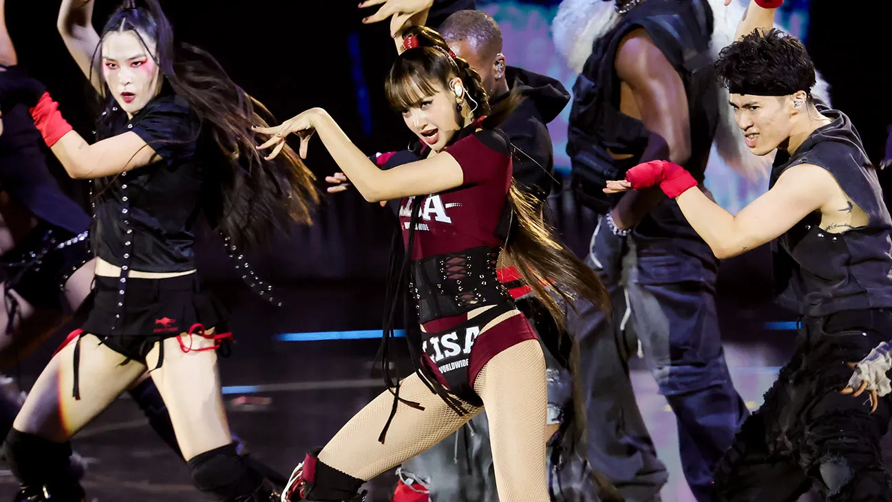 Global Superstar Lisa Debuts Thrilling First Televised Performance of “SaWaDiKa,” Scores Major Win at 2026 VMAs