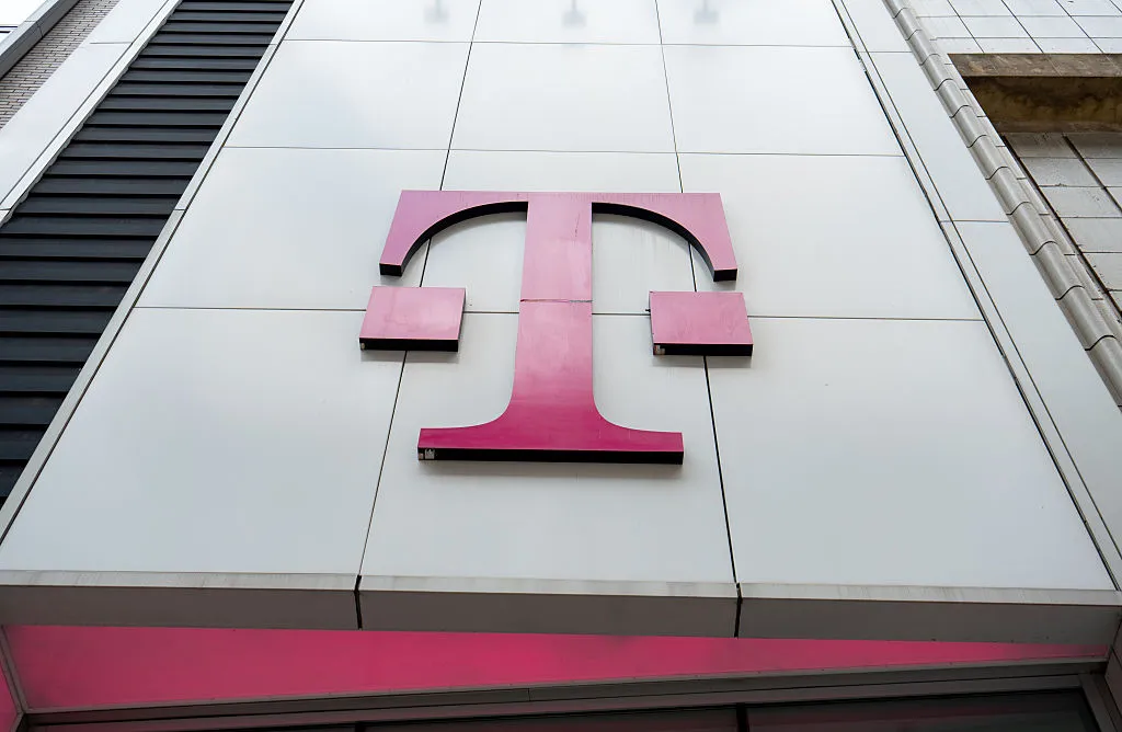 T-Mobile’s Latest Home Internet Deal Gets You One Month of Service — Plus AirPods 4 or Up to $200 Back