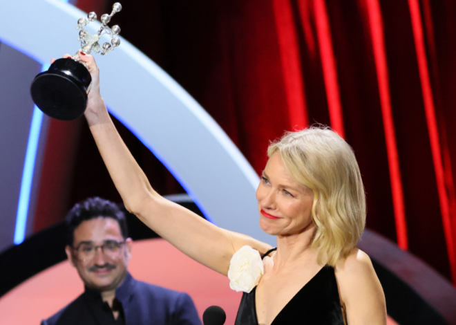 Naomi Watts Dedicates Donostia Award to Her ‘Mulholland Drive’ Director David Lynch: “I Miss You”