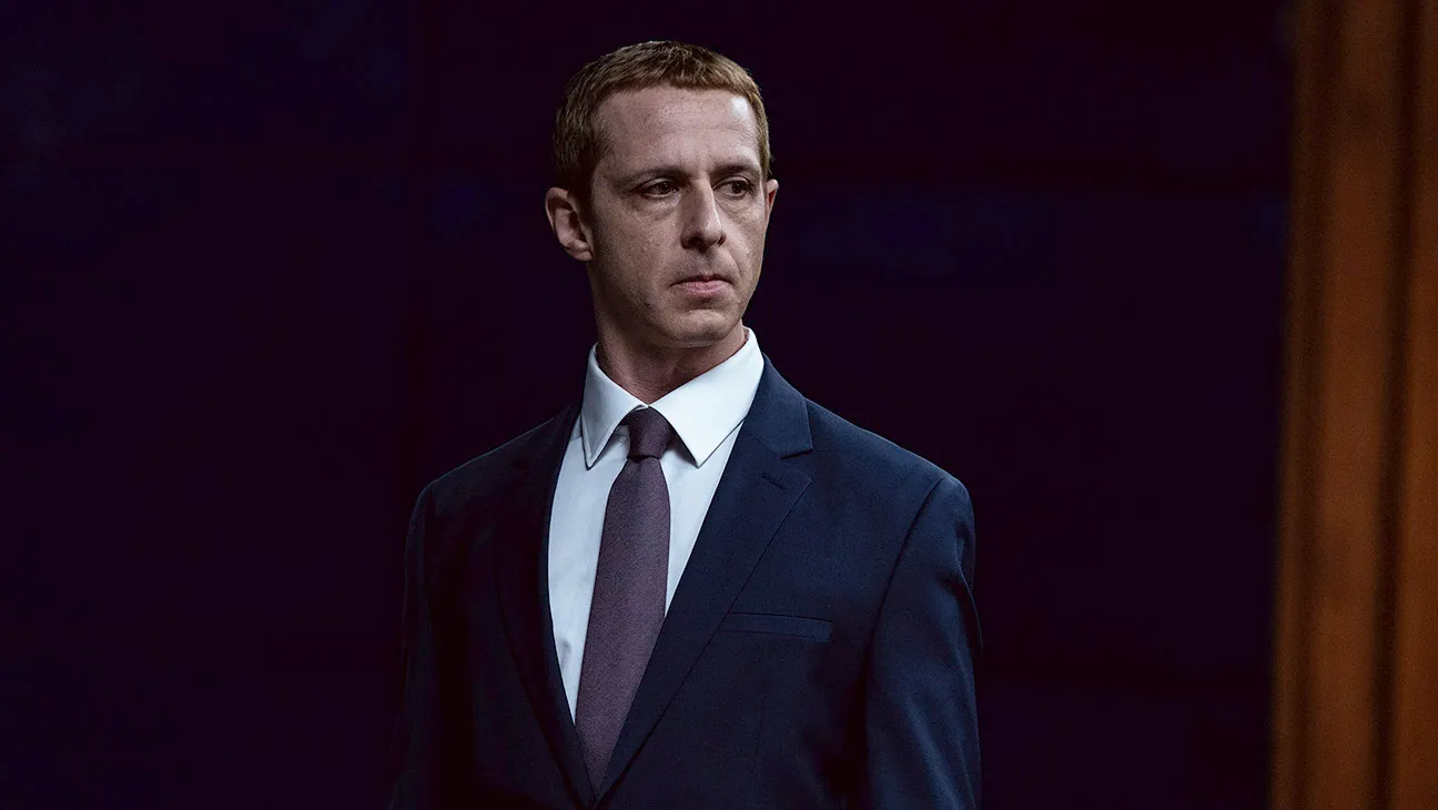 Jeremy Strong Says He Doesn’t “Need to Apologize” for Method Acting: “It’s in Service of the Material”