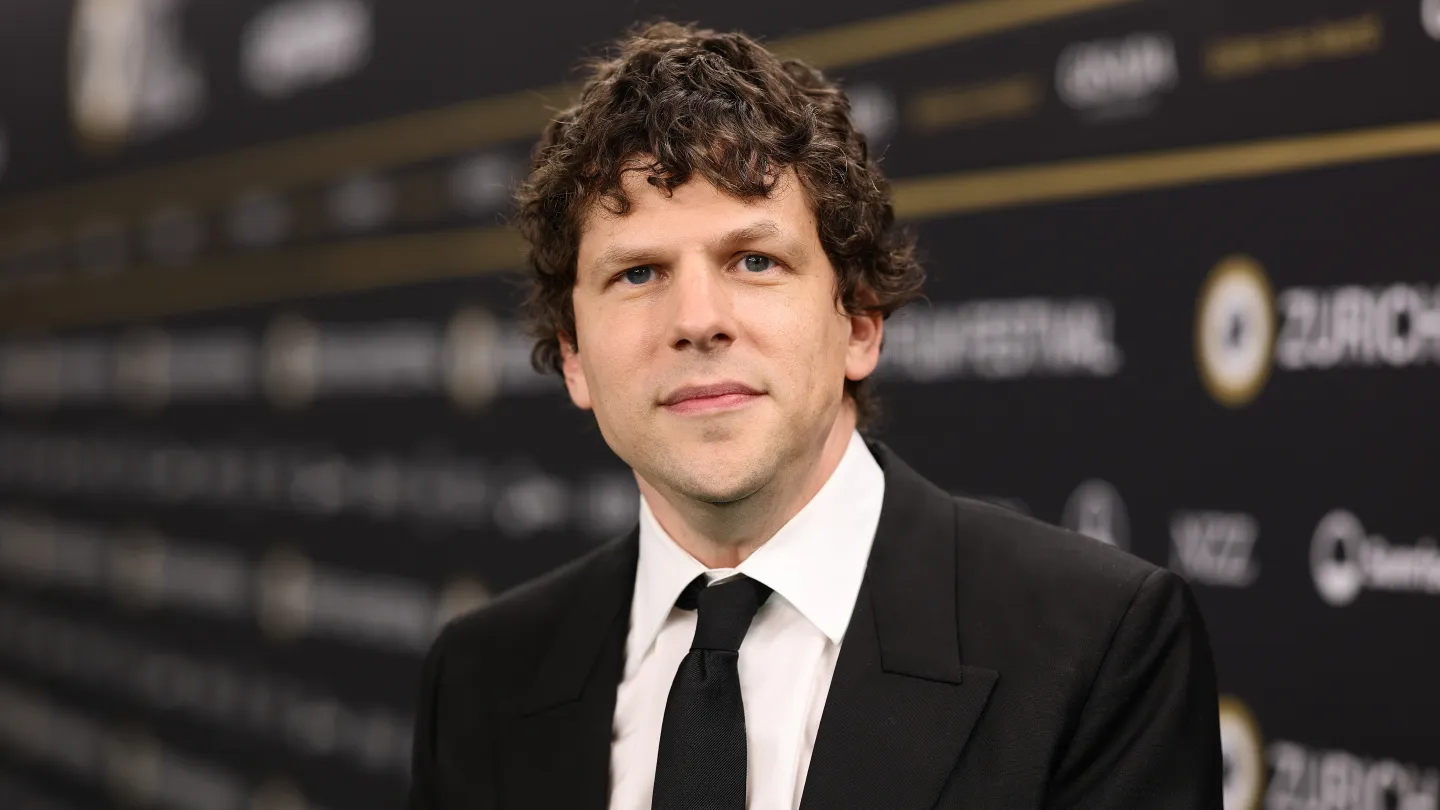 Jesse Eisenberg Breaks Down His Process Writing Songs For ‘The Debut,’ Fueled by His Love of “Musical Theater Cliches”