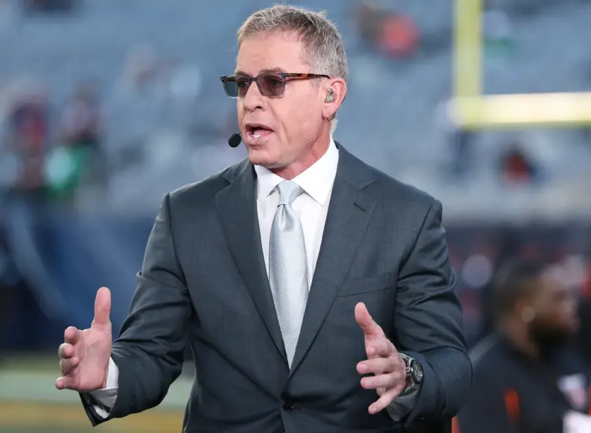 The NFL’s Biggest Dramas This Season Are In the Broadcast Booth
